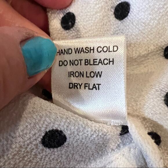 Iris Draped Front Polka Dot Shacket size L - Picture 8 of 10